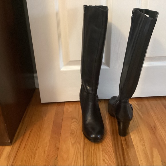 Bandolino black leather boots - Picture 2 of 3